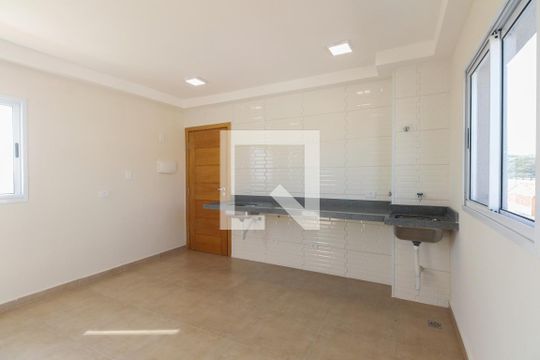 Cozinha  de apartamento para alugar com 2 quartos, 34m² em Vila Carrao, São Paulo