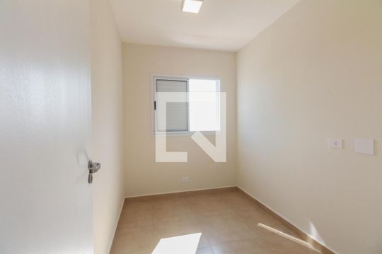 Quarto 1 de apartamento para alugar com 2 quartos, 34m² em Vila Carrao, São Paulo