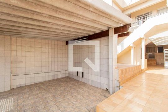 Área Comum - Quintal de casa à venda com 7 quartos, 300m² em Vila Ré, São Paulo