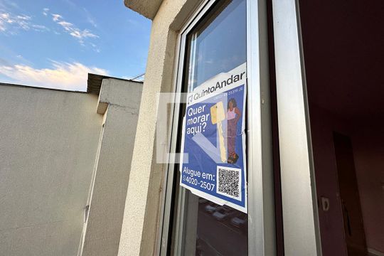Janela da Sala de apartamento para alugar com 2 quartos, 54m² em Campina, São Leopoldo