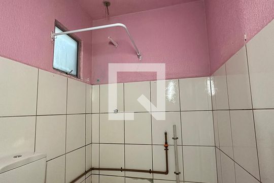 Banheiro de apartamento à venda com 2 quartos, 54m² em Campina, São Leopoldo