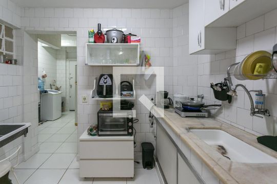 Cozinha de apartamento à venda com 3 quartos, 232m² em Anchieta, Belo Horizonte