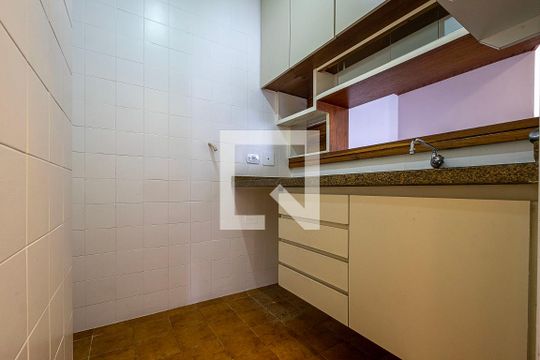 Cozinha de apartamento à venda com 1 quarto, 45m² em Jardim Paulista, São Paulo