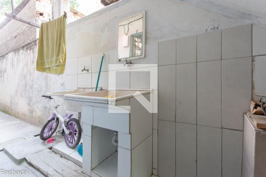 Area de Serviços de casa para alugar com 1 quarto, 35m² em Vila Brasilina, São Paulo