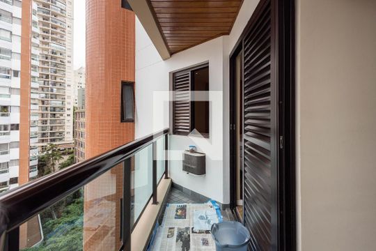 Varanda da Sala de apartamento à venda com 1 quarto, 56m² em Pinheiros, São Paulo