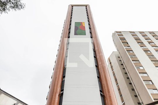 Fachada de apartamento à venda com 1 quarto, 56m² em Pinheiros, São Paulo