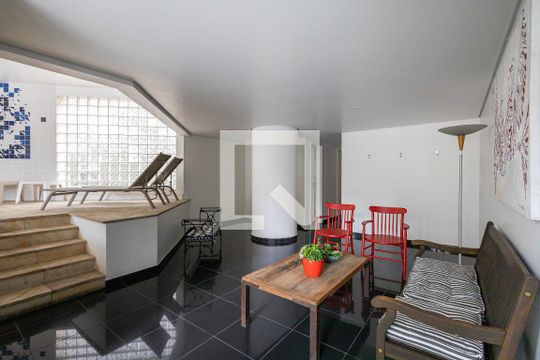 Área comum - Piscina Coberta de apartamento à venda com 1 quarto, 56m² em Pinheiros, São Paulo