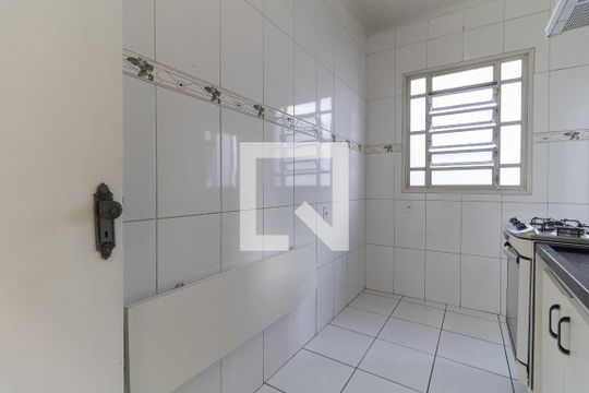 Cozinha de apartamento à venda com 2 quartos, 70m² em Aclimação, São Paulo