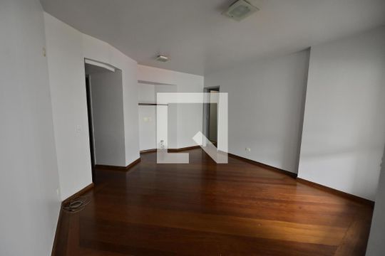 Sala de apartamento para alugar com 3 quartos, 110m² em Setor Oeste, Goiânia