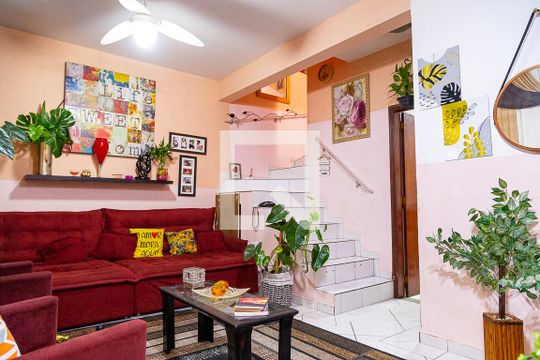 Sala de casa à venda com 3 quartos, 110m² em Jardim Oriental, São Paulo