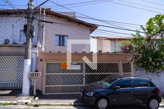 Fachada de casa à venda com 3 quartos, 110m² em Jardim Oriental, São Paulo