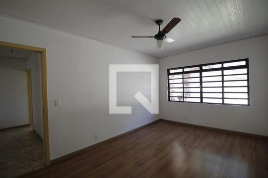 Quarto 1 de casa à venda com 3 quartos, 170m² em Jardim Floresta, Porto Alegre