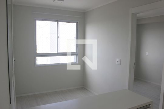 Apartamento para alugar com 2 quartos, 36m² em Vila das Bandeiras, Guarulhos