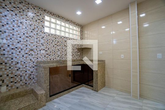 Casa para alugar com 2 quartos, 200m² em Estácio, Rio de Janeiro
