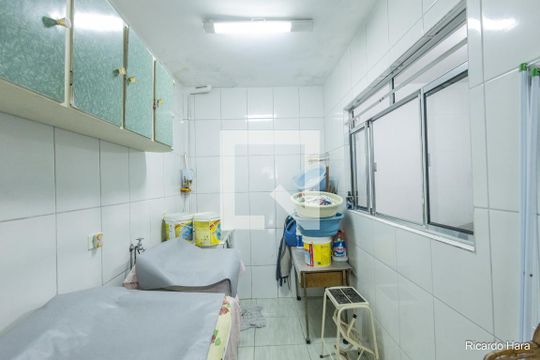 Área de Serviço de casa à venda com 3 quartos, 200m² em Vila Esperança, São Paulo