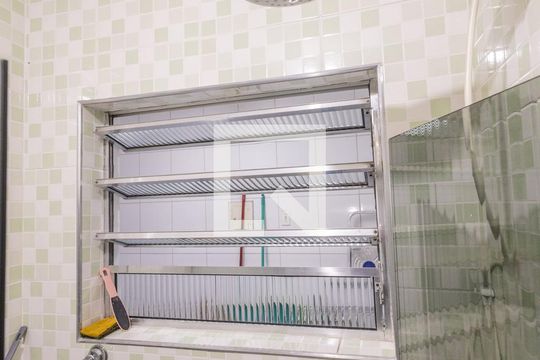 Casa 2 de casa à venda com 3 quartos, 200m² em Vila Esperança, São Paulo
