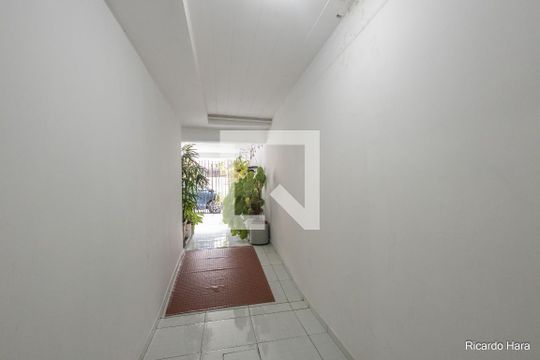 Área externa de casa à venda com 3 quartos, 200m² em Vila Esperança, São Paulo