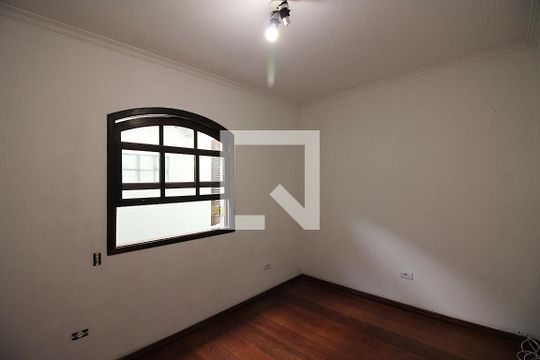 Quarto 2 de casa à venda com 3 quartos, 250m² em Jd Silvina, São Bernardo do Campo