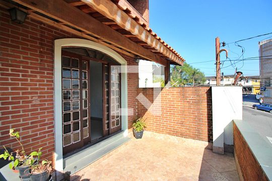 Sala Sacada de casa à venda com 3 quartos, 250m² em Jd Silvina, São Bernardo do Campo