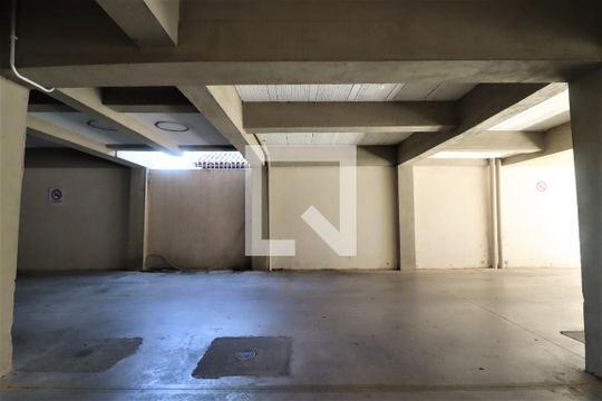 Vaga de apartamento para alugar com 2 quartos, 60m² em Jardim Algarve, Alvorada