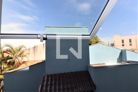 Vista area de serviço de apartamento para alugar com 2 quartos, 60m² em Jardim Algarve, Alvorada