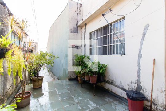 Quintal de casa para alugar com 2 quartos, 100m² em Vila Formosa, São Paulo