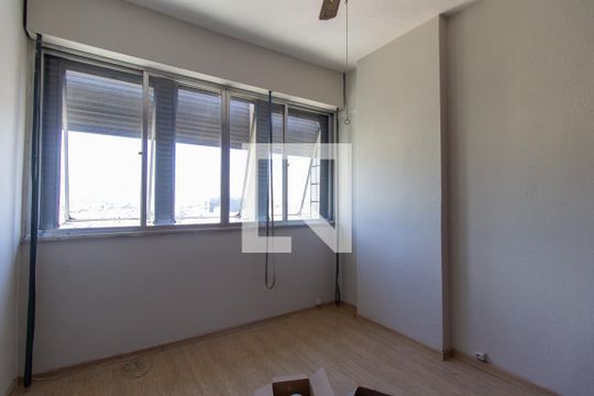 Quarto de apartamento à venda com 1 quarto, 55m² em Centro, Rio de Janeiro