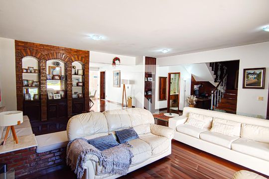 Sala de casa à venda com 4 quartos, 563m² em Freguesia (jacarepaguá), Rio de Janeiro