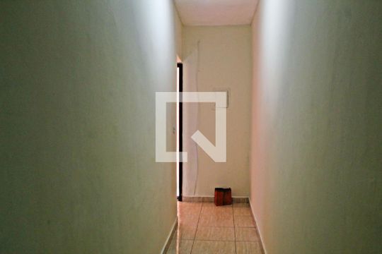Corredor de casa à venda com 3 quartos, 350m² em Jardim Norma, São Paulo