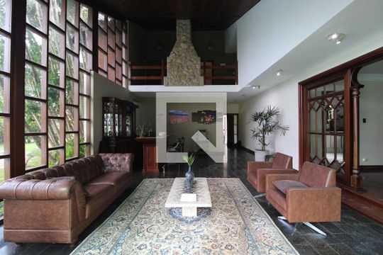Sala 1 de casa à venda com 4 quartos, 386m² em Jardim Santa Helena, São Paulo