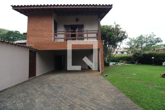 Frente da casa - garagem de casa à venda com 4 quartos, 386m² em Jardim Santa Helena, São Paulo