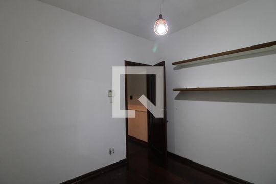 Escritório de casa à venda com 4 quartos, 386m² em Jardim Santa Helena, São Paulo