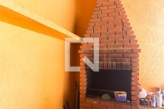 Churrasqueira de casa para alugar com 2 quartos, 350m² em Jardim Camila, Mogi das Cruzes