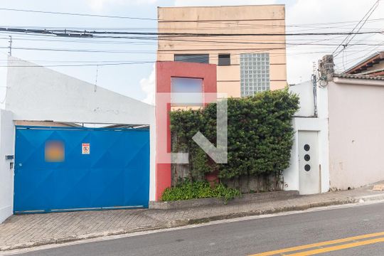 Fachada de casa para alugar com 2 quartos, 350m² em Jardim Camila, Mogi das Cruzes