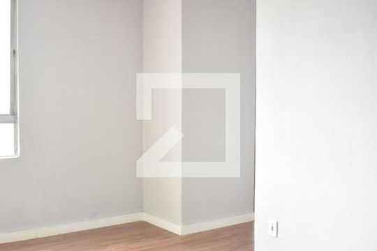 Sala de apartamento para alugar com 3 quartos, 59m² em Campo Grande, Rio de Janeiro