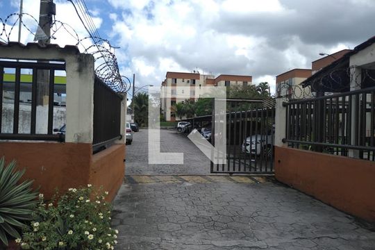 Fachado do condomínio de apartamento para alugar com 3 quartos, 59m² em Campo Grande, Rio de Janeiro