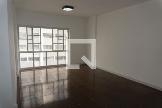 Sala de apartamento à venda com 2 quartos, 141m² em Bela Vista, São Paulo