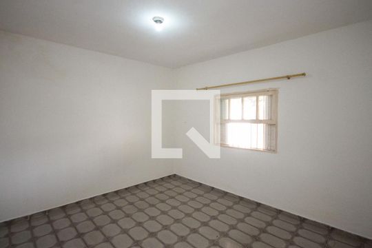 Quarto de casa para alugar com 1 quarto, 50m² em Parque São Rafael, São Paulo