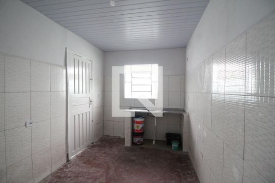 Cozinha de casa à venda com 2 quartos, 100m² em Jardim Ponte Rasa, São Paulo