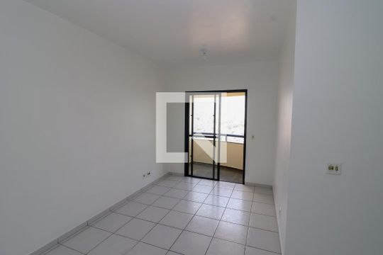 Sala de TV de apartamento à venda com 2 quartos, 70m² em Vila Carrão, São Paulo