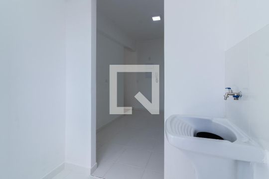 Área de Serviço de apartamento para alugar com 2 quartos, 80m² em Esplanada, Embu das Artes