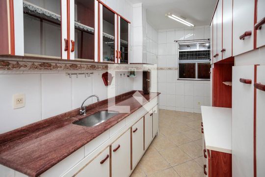 Cozinha de casa à venda com 2 quartos, 100m² em Todos Os Santos, Rio de Janeiro