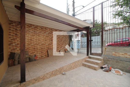 Garagem de casa à venda com 3 quartos, 170m² em Vila Paranagua, São Paulo