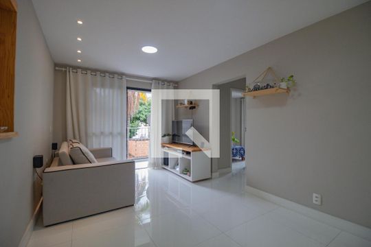 Apartamento à venda com 2 quartos, 55m² em Taquara, Rio de Janeiro