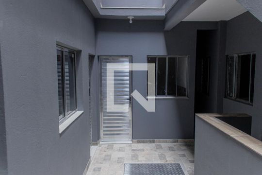 Entrada de casa de condomínio para alugar com 1 quarto, 33m² em Vila Boacava, São Paulo