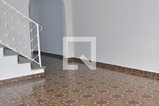 Sala de casa à venda com 3 quartos, 150m² em Vila Bonilha, São Paulo