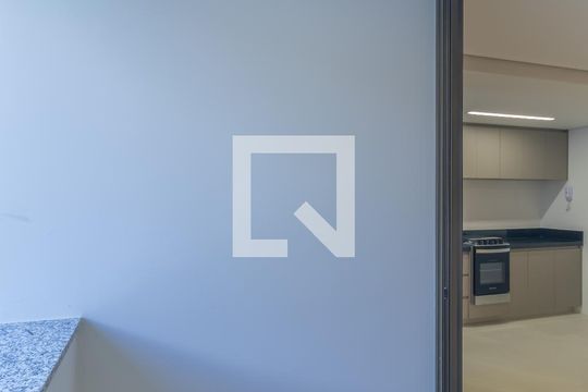 Cozinha de apartamento à venda com 3 quartos, 83m² em Cidade Nova, Belo Horizonte