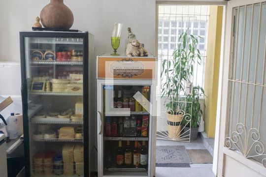 Casa à venda com 3 quartos, 240m² em Bela Vista, São Paulo