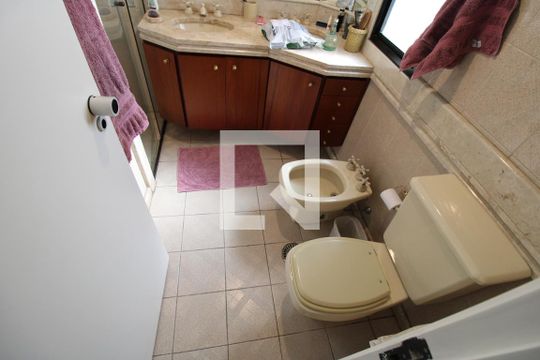 Banheiro da suíte 1 de apartamento à venda com 4 quartos, 155m² em Pompeia, São Paulo