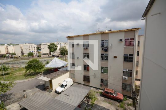 Vista do Quarto 1 de apartamento para alugar com 2 quartos, 80m² em Irajá, Rio de Janeiro